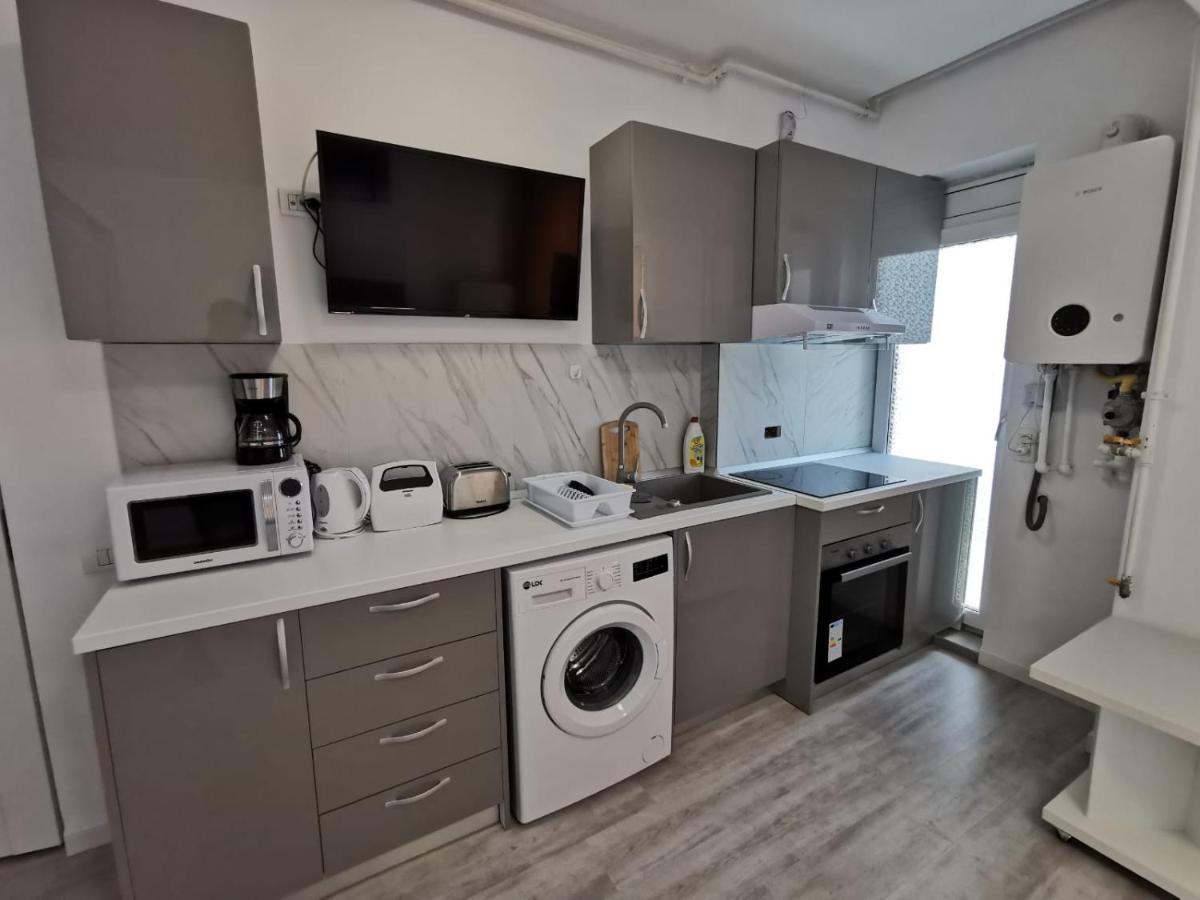 Grand Mamaia Lake Apartments Constanta Bagian luar foto