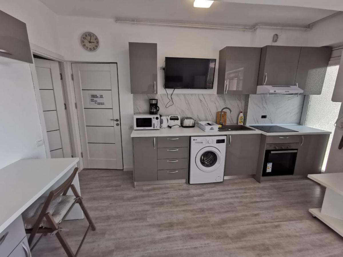 Grand Mamaia Lake Apartments Constanta Bagian luar foto