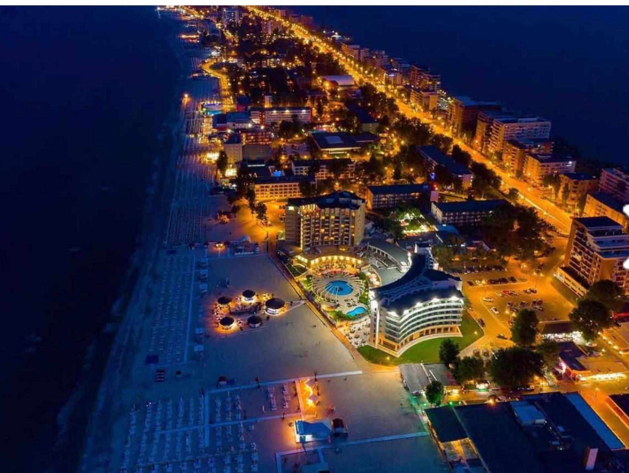 Grand Mamaia Lake Apartments Constanta Bagian luar foto