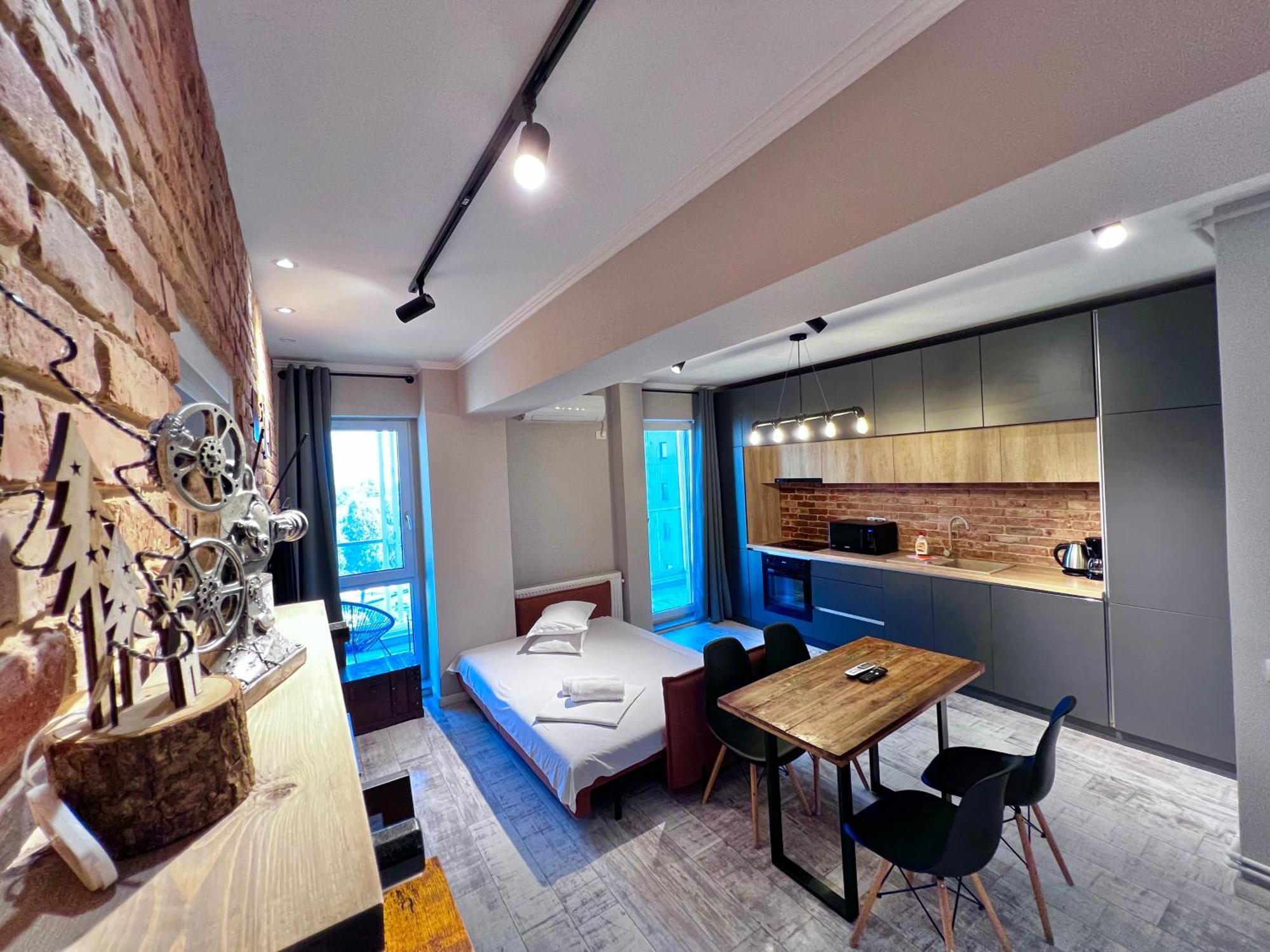 Grand Mamaia Lake Apartments Constanta Bagian luar foto