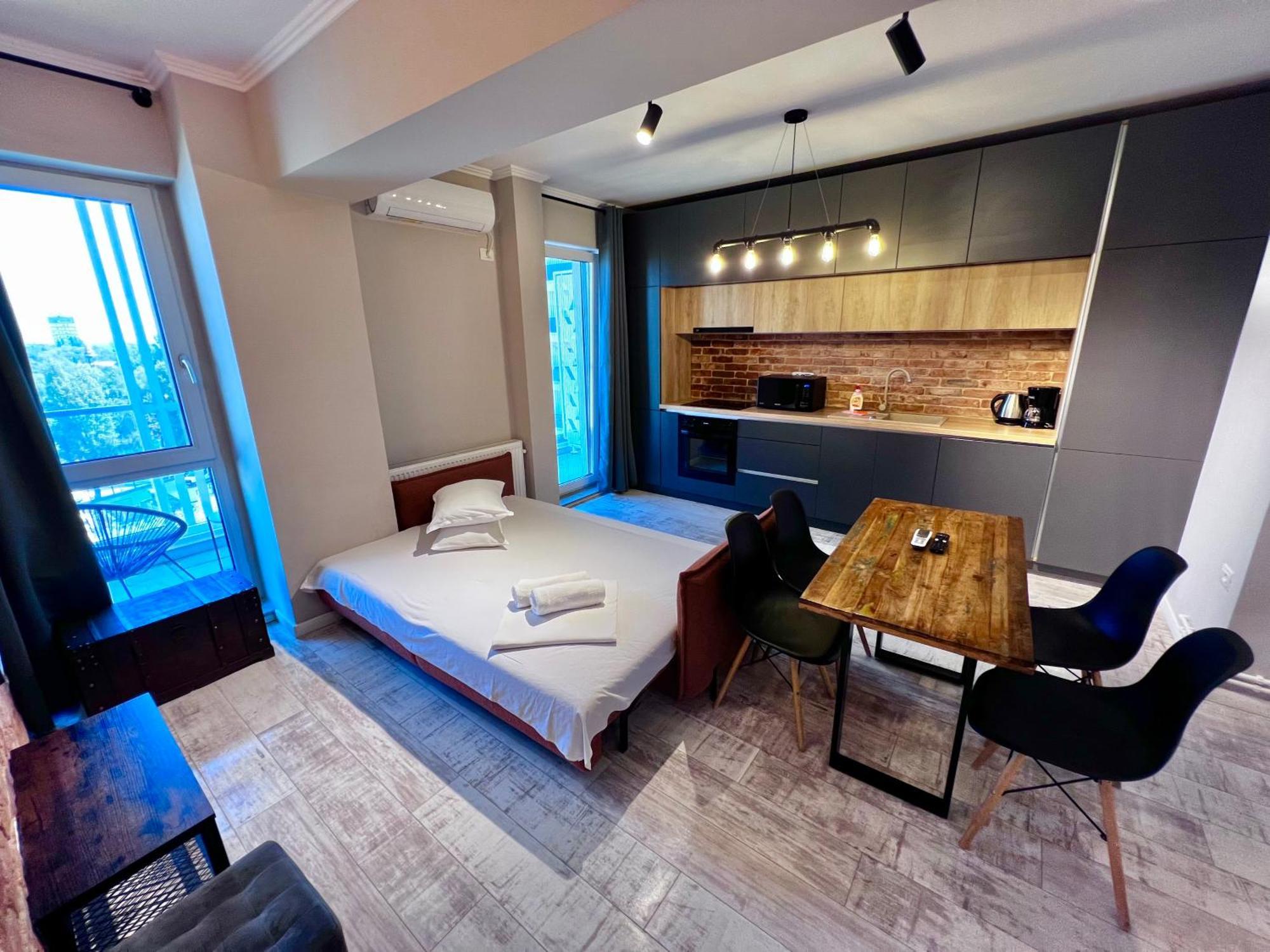 Grand Mamaia Lake Apartments Constanta Bagian luar foto