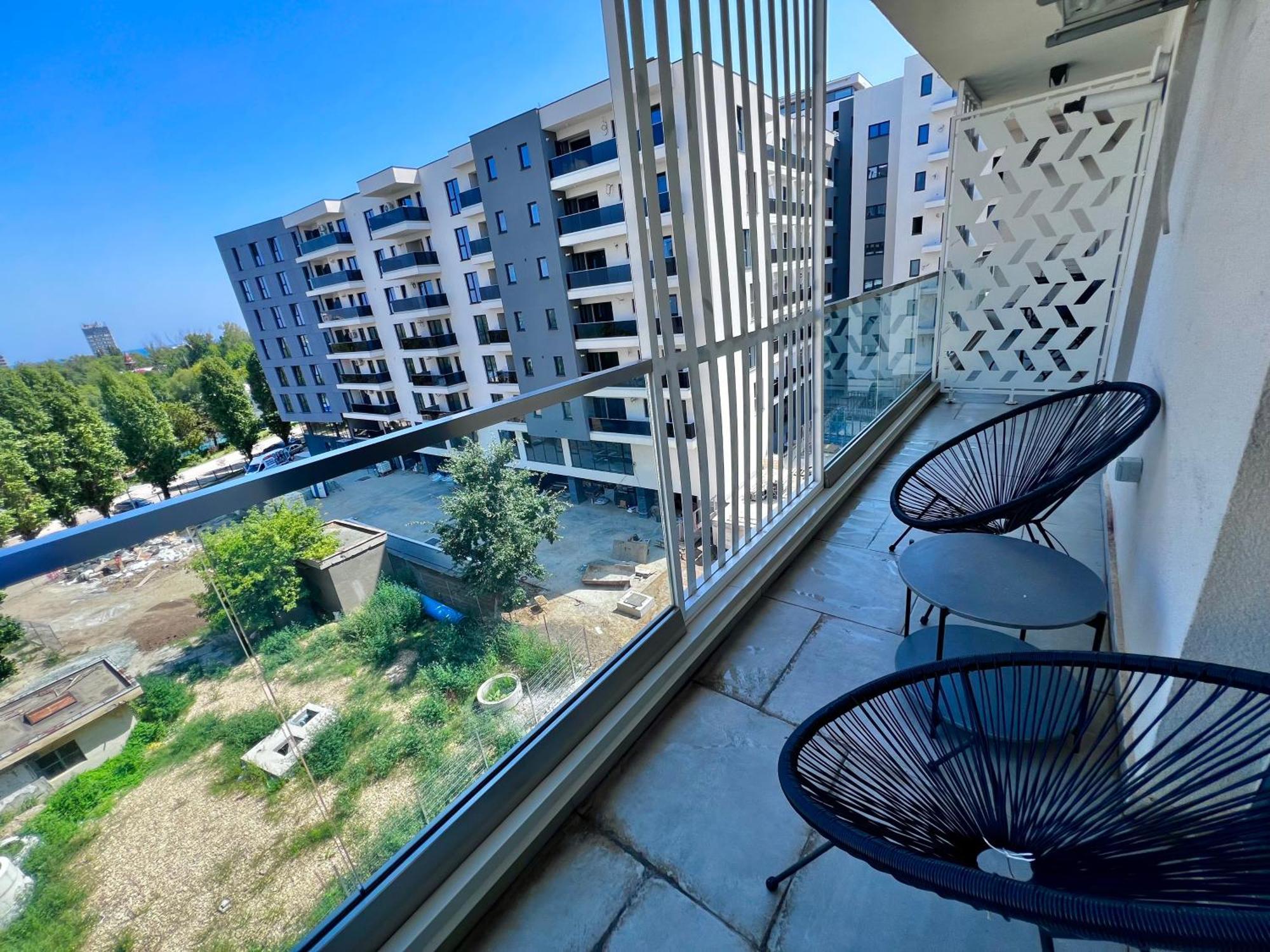 Grand Mamaia Lake Apartments Constanta Bagian luar foto